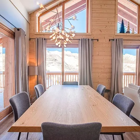 3* A - 6 Pers. - Pied De Pistes, Parking, Wifi, Prestations Hotelieres - Fr-1-356-464 Alpesi faház *